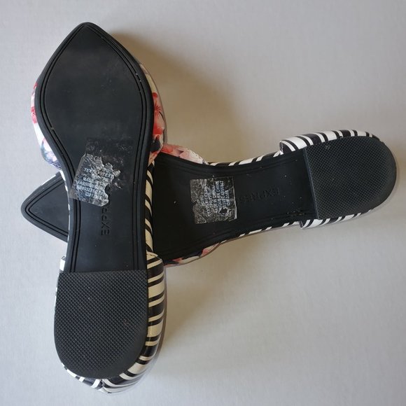 Express Floral Flats Size 7.5 - Picture 2 of 5